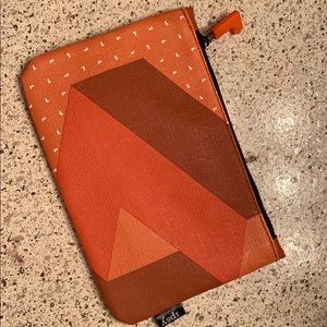 ipsy makeup bag, never used
